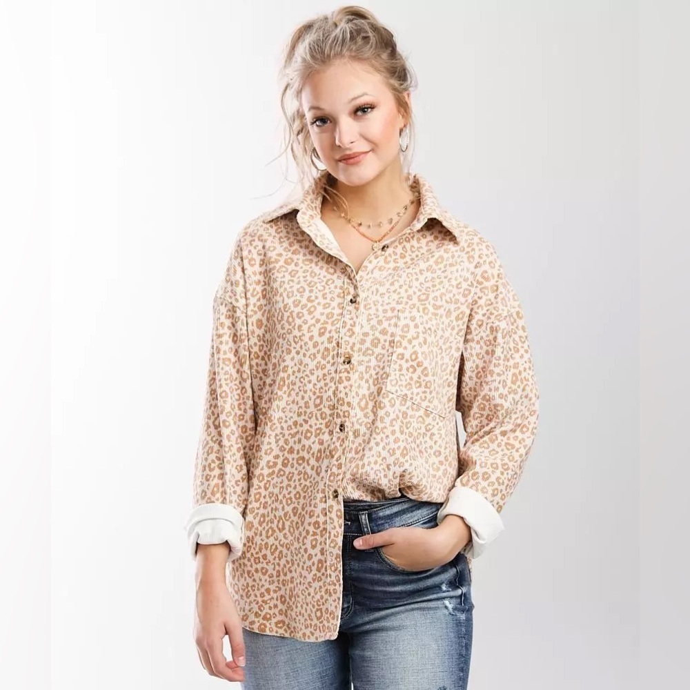 Wishlist Animal Print Corduroy Shacket - Picture 2 of 7